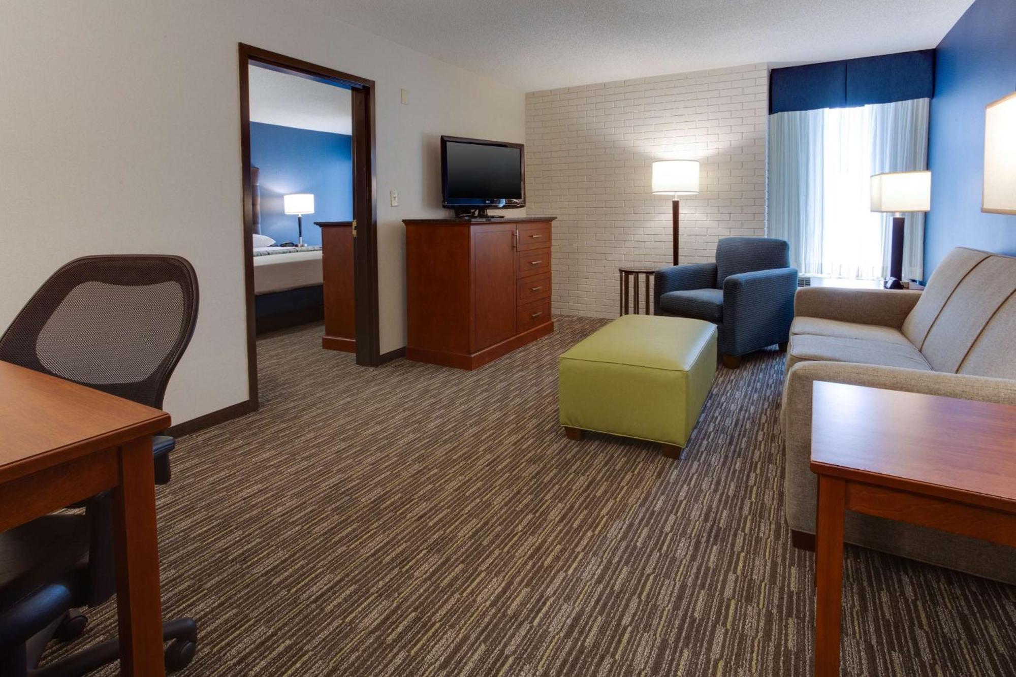 Drury Inn & Suites Nashville Airport Exteriör bild