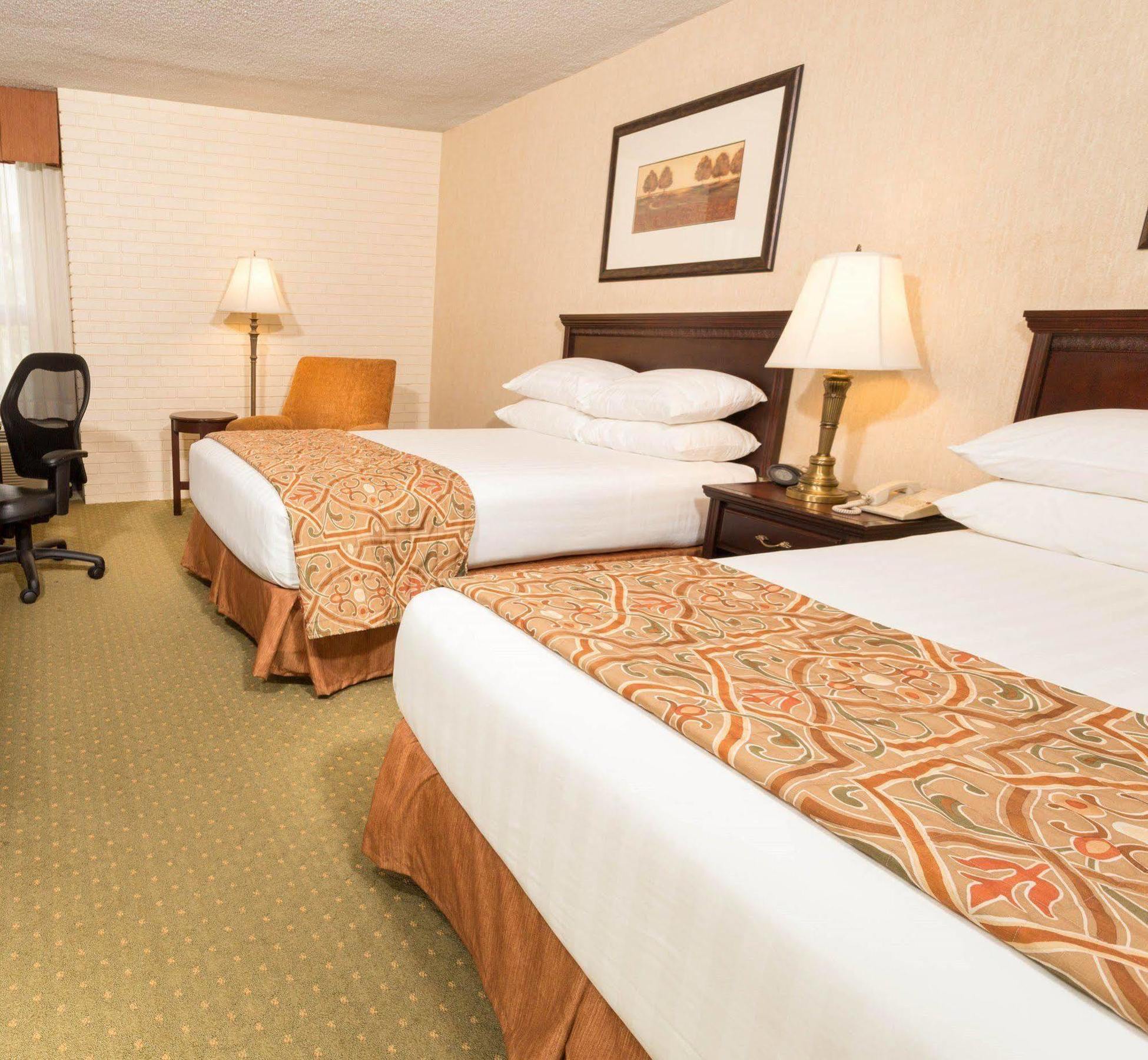 Drury Inn & Suites Nashville Airport Exteriör bild